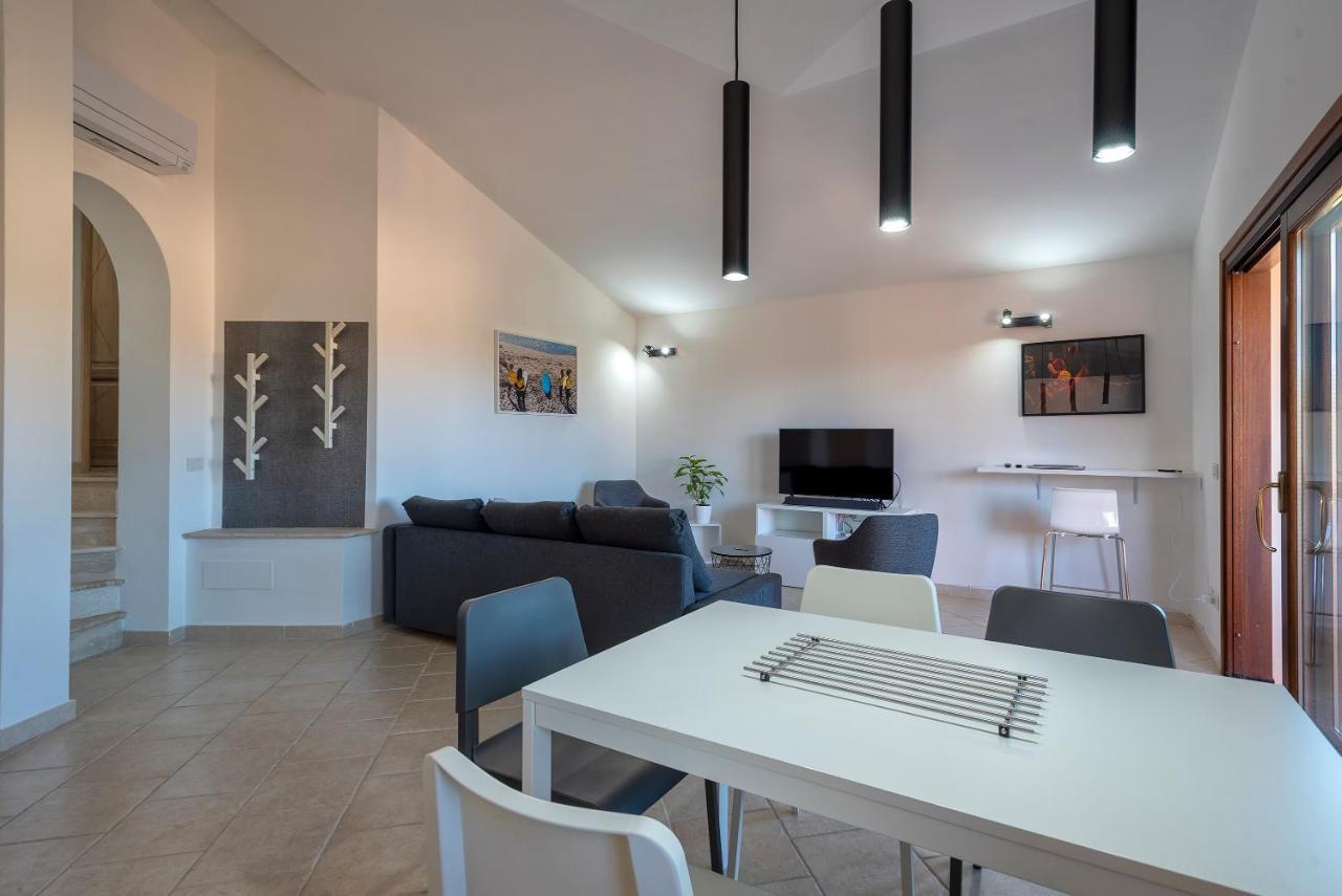 House Of Lens Apartamento Golfo Aranci Exterior foto