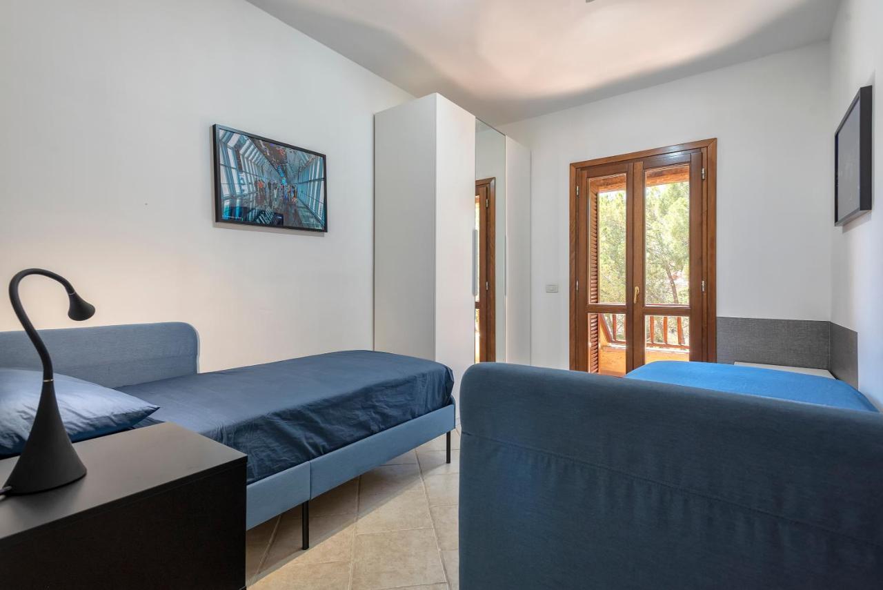 House Of Lens Apartamento Golfo Aranci Exterior foto