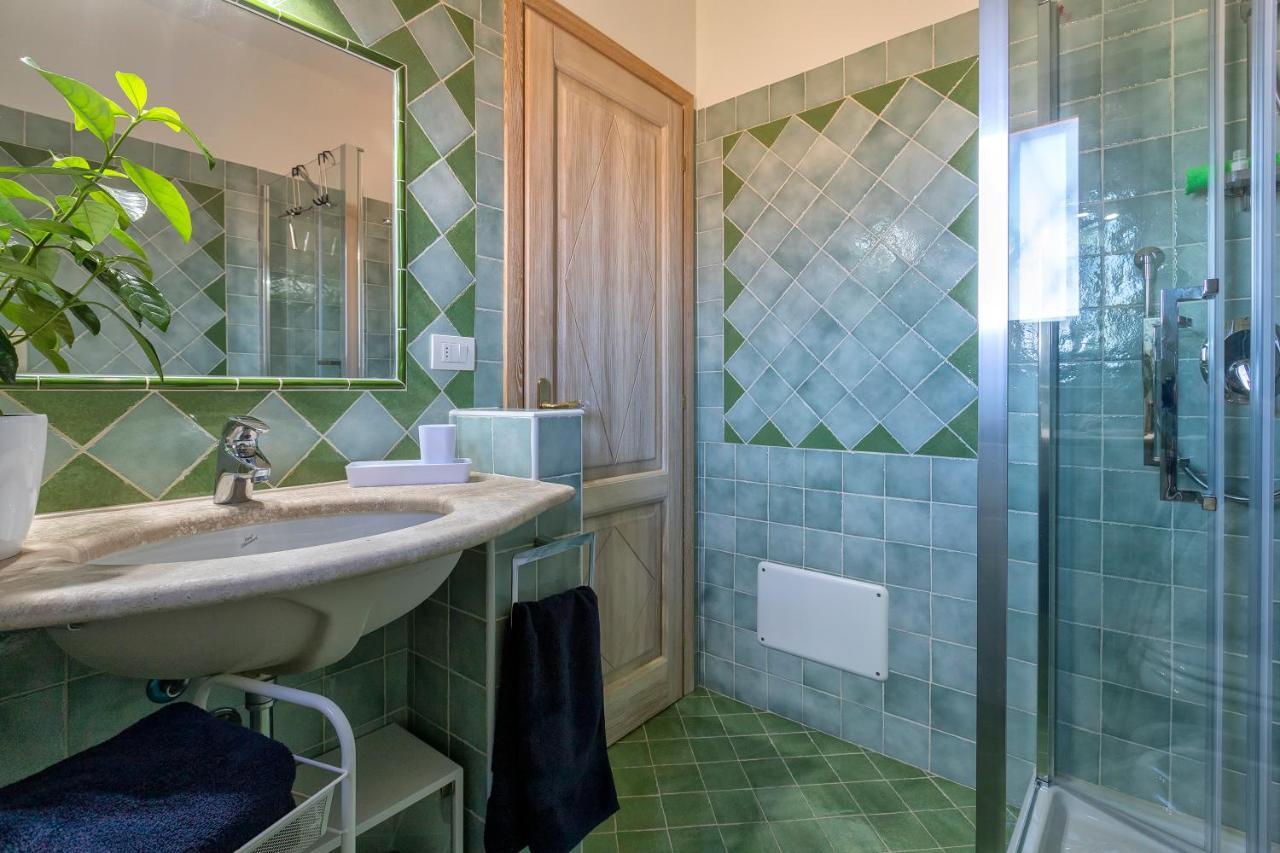 House Of Lens Apartamento Golfo Aranci Exterior foto