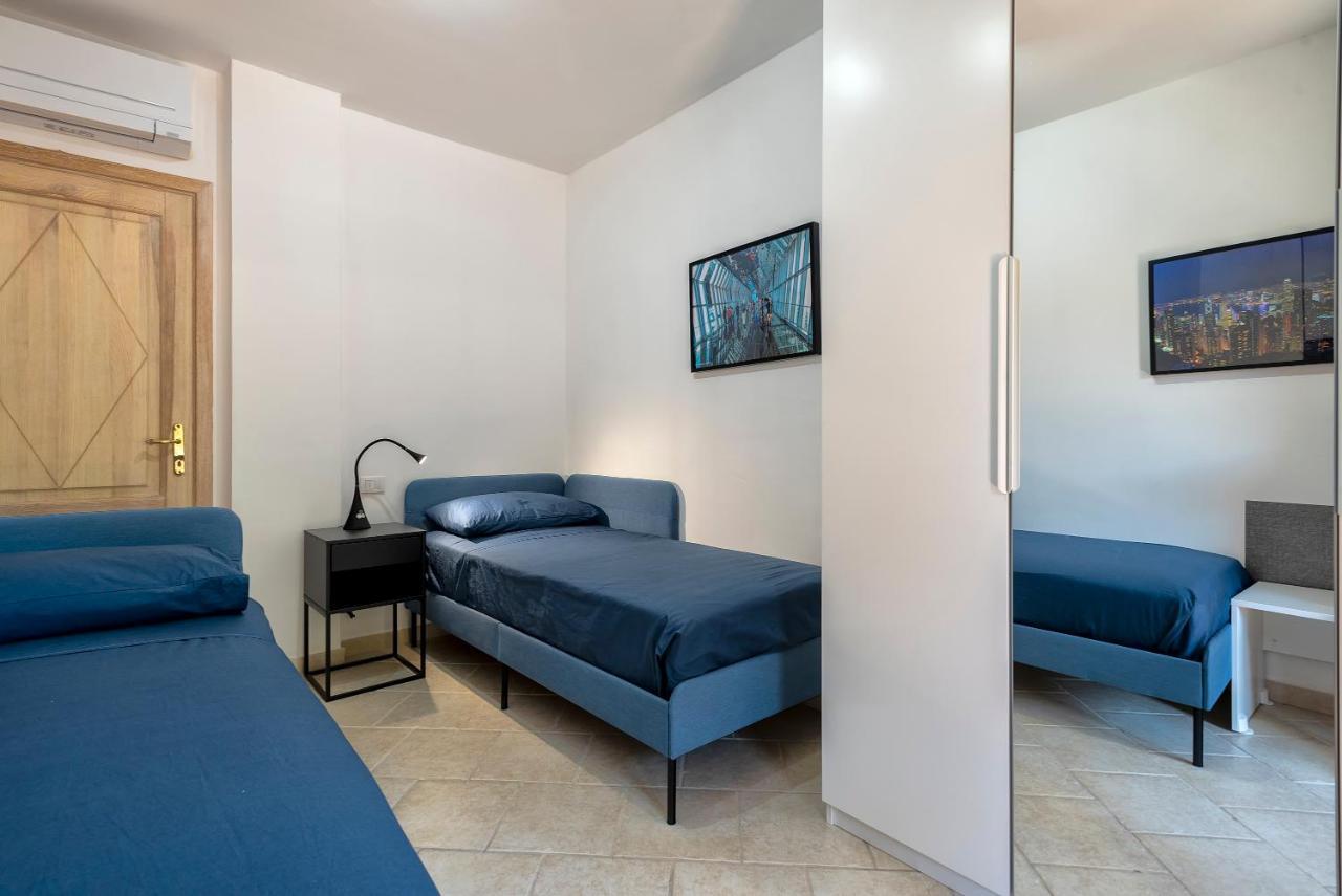 House Of Lens Apartamento Golfo Aranci Exterior foto