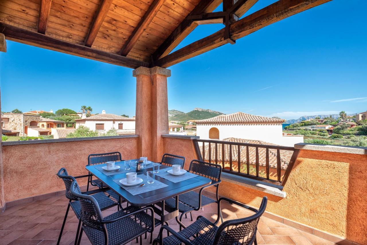 House Of Lens Apartamento Golfo Aranci Exterior foto